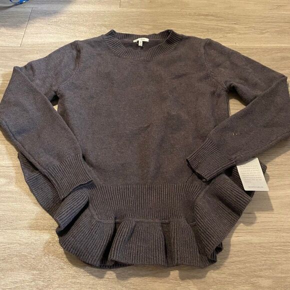 NWT Maisin dark grey, ruffled sweater size medium - Picture 1 of 8